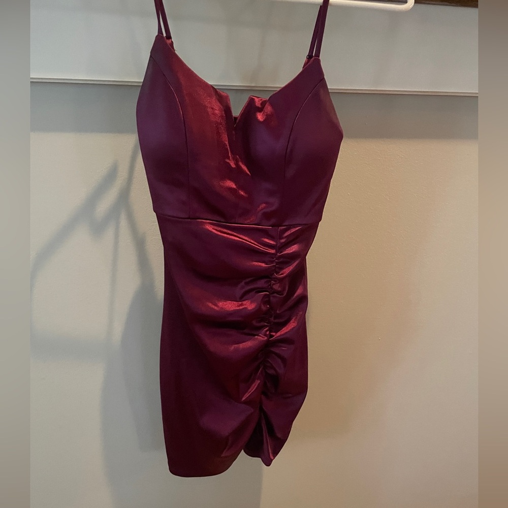 City Studio Deep Red Satin Mini Formal Dress Homecoming Sweetheart XXS